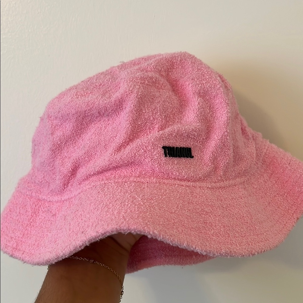 Pink triangl Bucket Hat